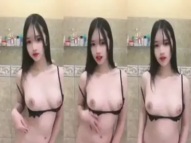 Dokumentasi Arachuu Cantik Live Kasur WC