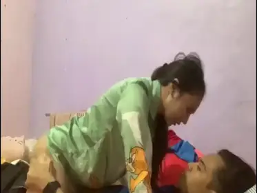 Ukhti Zulaikha Hijab Cantik Pasrah Di Kasur